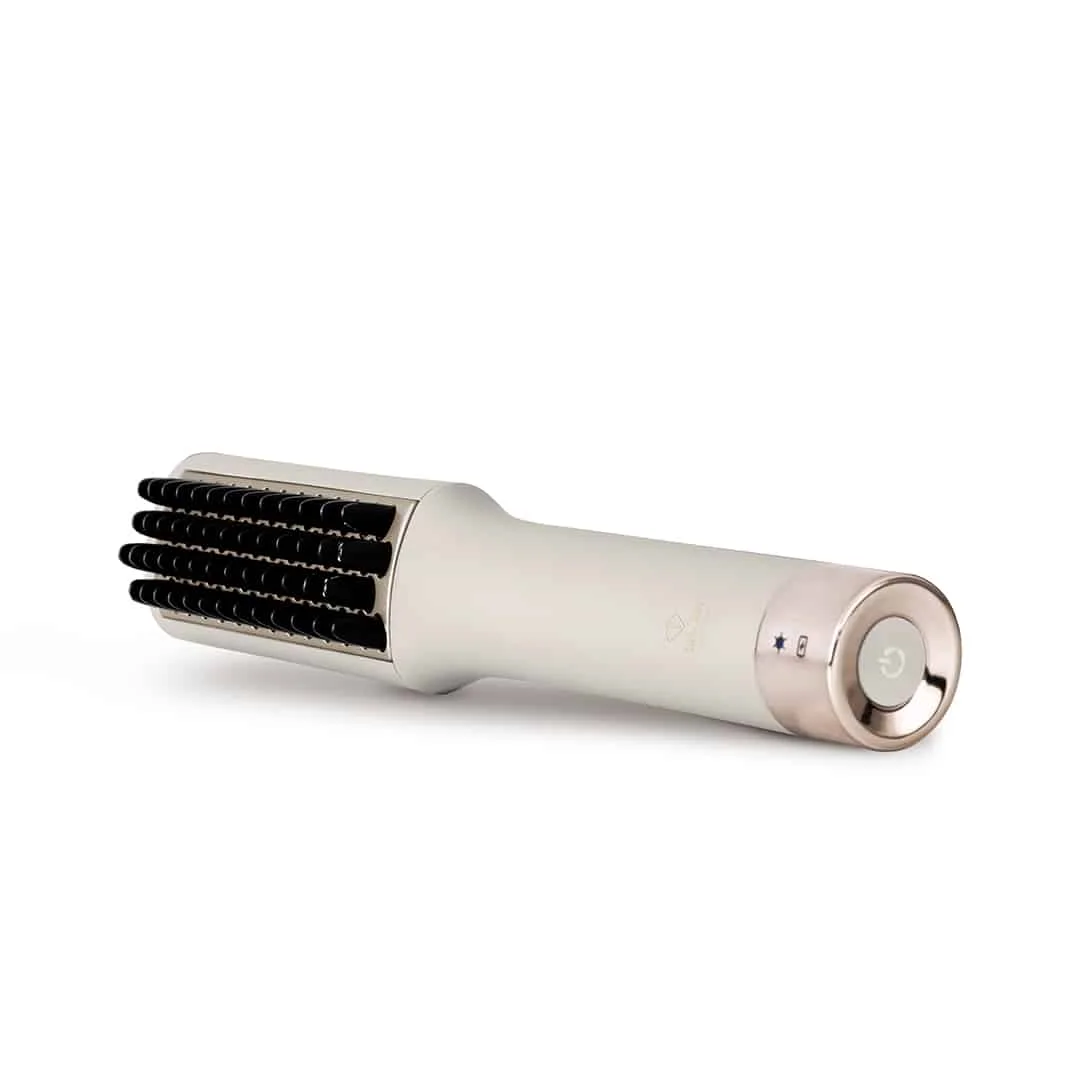 Portable hair straightening comb